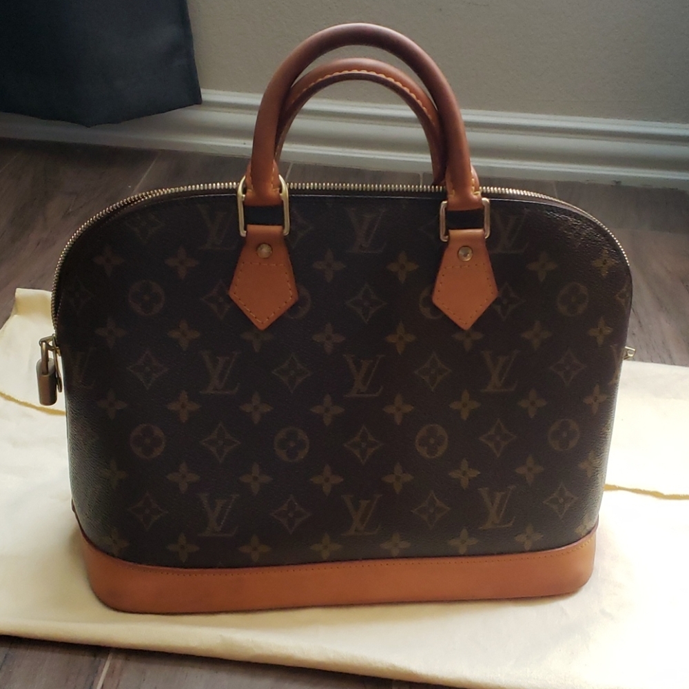 LV Alma PM